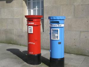 Portuguese CTT postbox 2